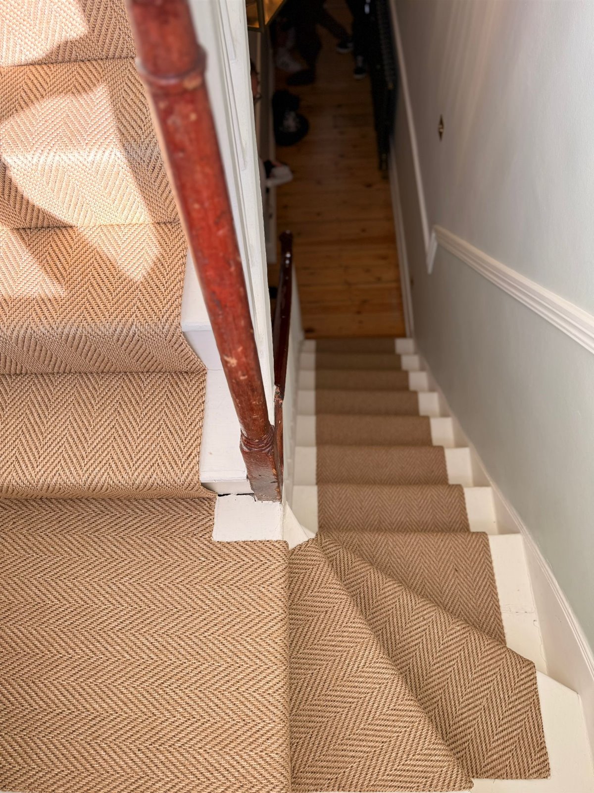 Meticulous pattern-matched natural flooring on a period staircase by Select Line
